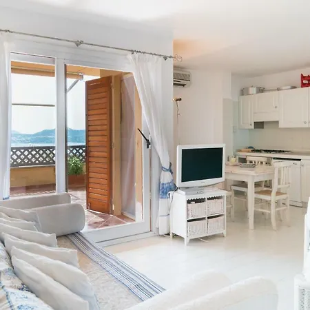 Portisco Apartment *